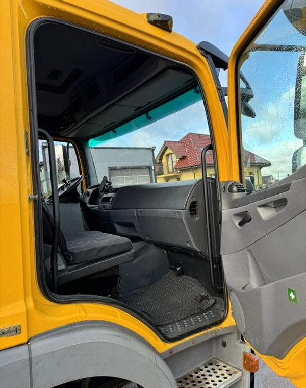 Isothermal truck MERCEDES-BENZ ATEGO 1324 Sprowadzony: picture 25 Isothermal truck MERCEDES-BENZ ATEGO 1324 Sprowadzony: picture 25