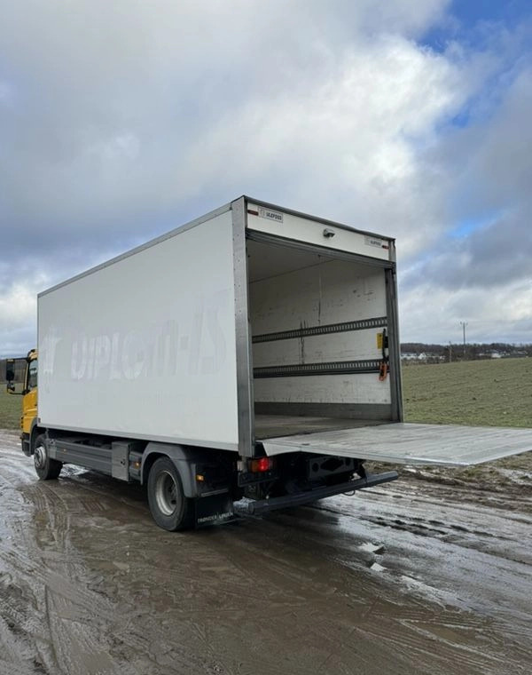 Isothermal truck MERCEDES-BENZ ATEGO 1324 Sprowadzony: picture 38 Isothermal truck MERCEDES-BENZ ATEGO 1324 Sprowadzony: picture 38