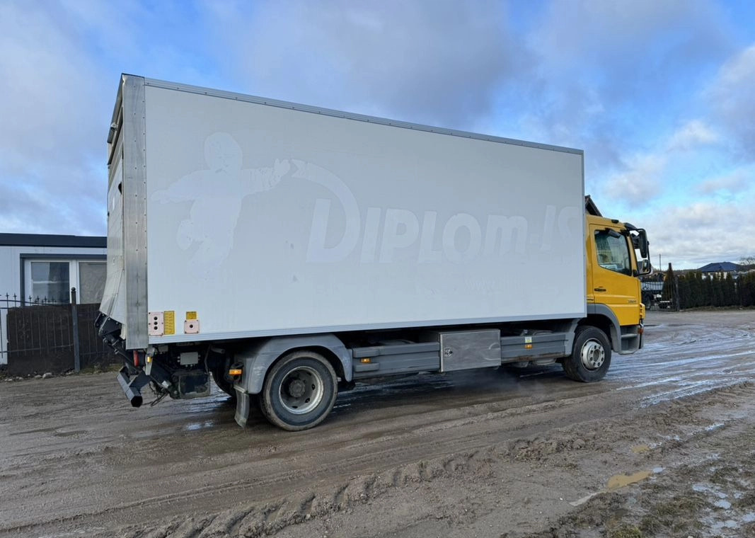 Isothermal truck MERCEDES-BENZ ATEGO 1324 Sprowadzony: picture 30 Isothermal truck MERCEDES-BENZ ATEGO 1324 Sprowadzony: picture 30