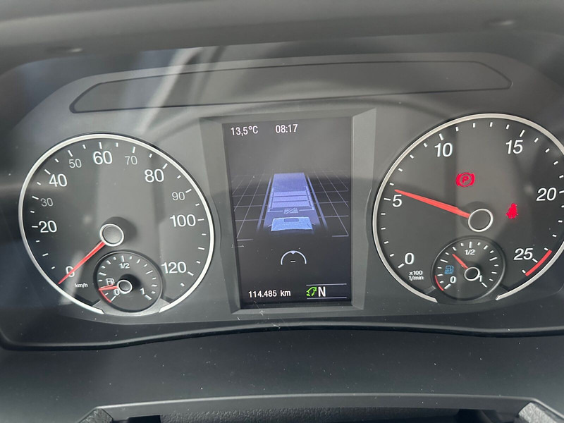 Cab chassis truck MAN TGX 26.440: picture 6