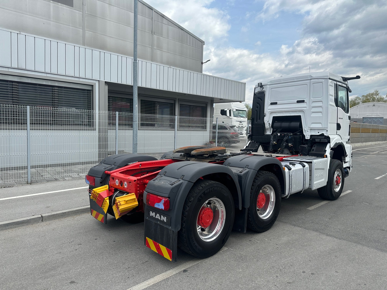 MAN TGS 33.520 6X6 Hydrodrive Kiphidraulika - Tractor unit: picture 3 MAN TGS 33.520 6X6 Hydrodrive Kiphidraulika - Tractor unit: picture 3