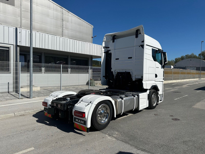 MAN TGX 18.520 LLS-U - Tractor unit: picture 4 MAN TGX 18.520 LLS-U - Tractor unit: picture 4