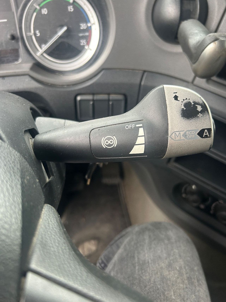 DAF XF 106.440 XF106-440 Space Cab, Full spoilers - Tractor unit: picture 4 DAF XF 106.440 XF106-440 Space Cab, Full spoilers - Tractor unit: picture 4