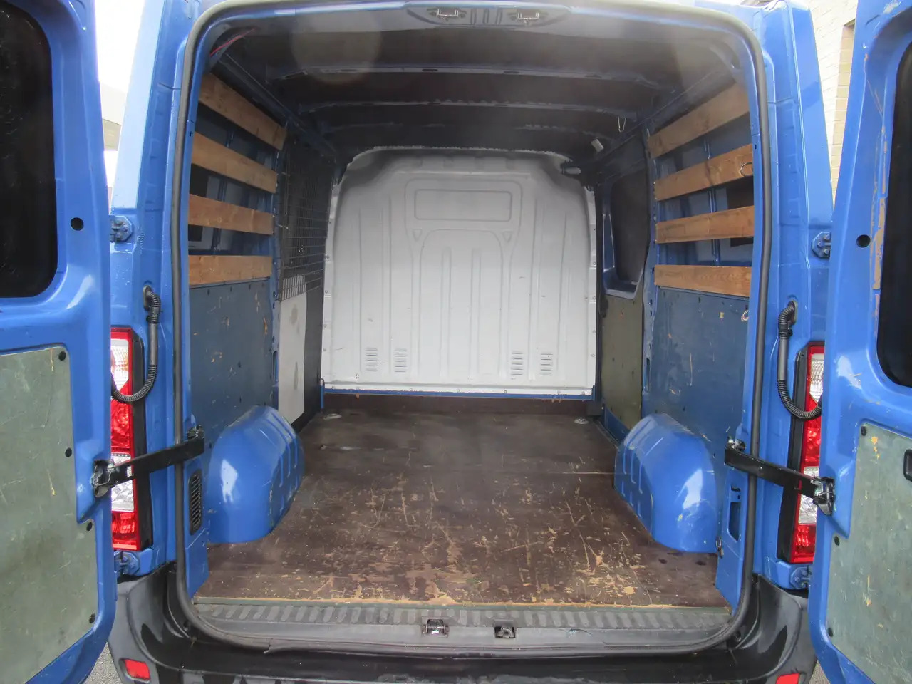 Opel Movano L1H1 - Other machinery: picture 5 Opel Movano L1H1 - Other machinery: picture 5