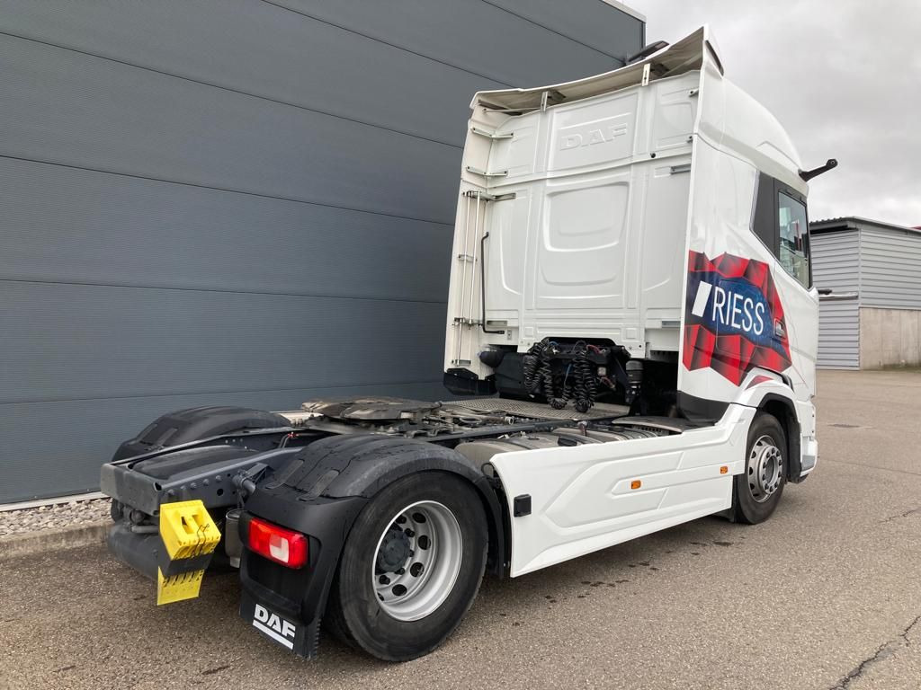 DAF XG 480 FT LED Intarder Kamera Hydraulik DAF XG 480 FT LED Intarder Kamera Hydraulik - Tractor unit: picture 3 DAF XG 480 FT LED Intarder Kamera Hydraulik DAF XG 480 FT LED Intarder Kamera Hydraulik - Tractor unit: picture 3