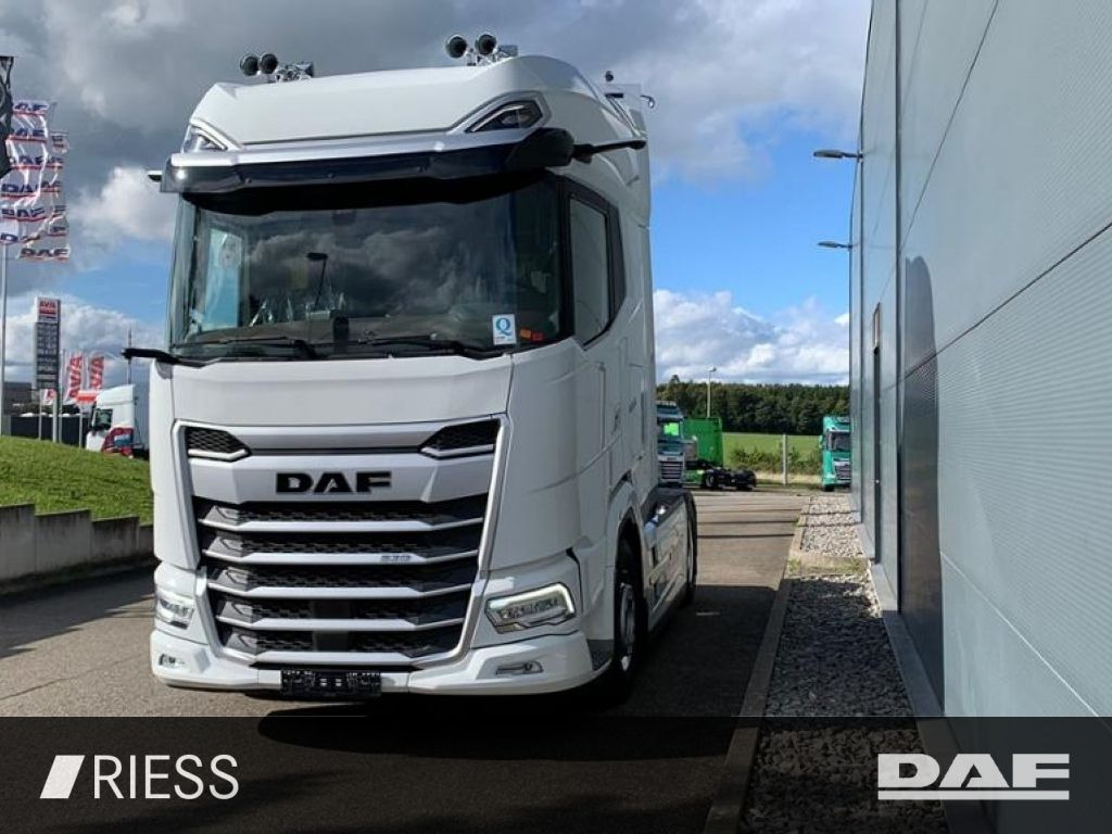 DAF XG+ 530 FT Leder Alcoa Vollluft Standklima - Tractor unit: picture 5 DAF XG+ 530 FT Leder Alcoa Vollluft Standklima - Tractor unit: picture 5