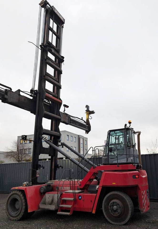 Kalmar DCG100-45ED7  - Container handler: picture 4 Kalmar DCG100-45ED7  - Container handler: picture 4