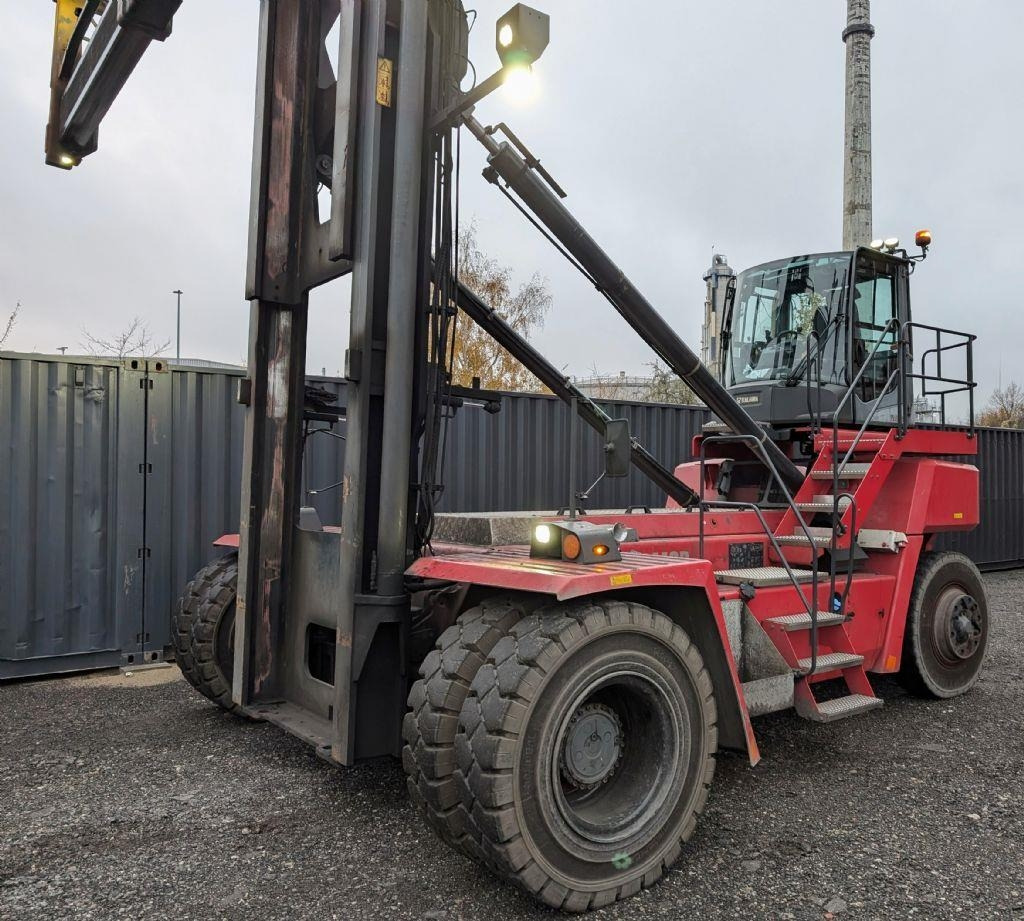 Kalmar DCG100-45ED7  - Container handler: picture 1 Kalmar DCG100-45ED7  - Container handler: picture 1