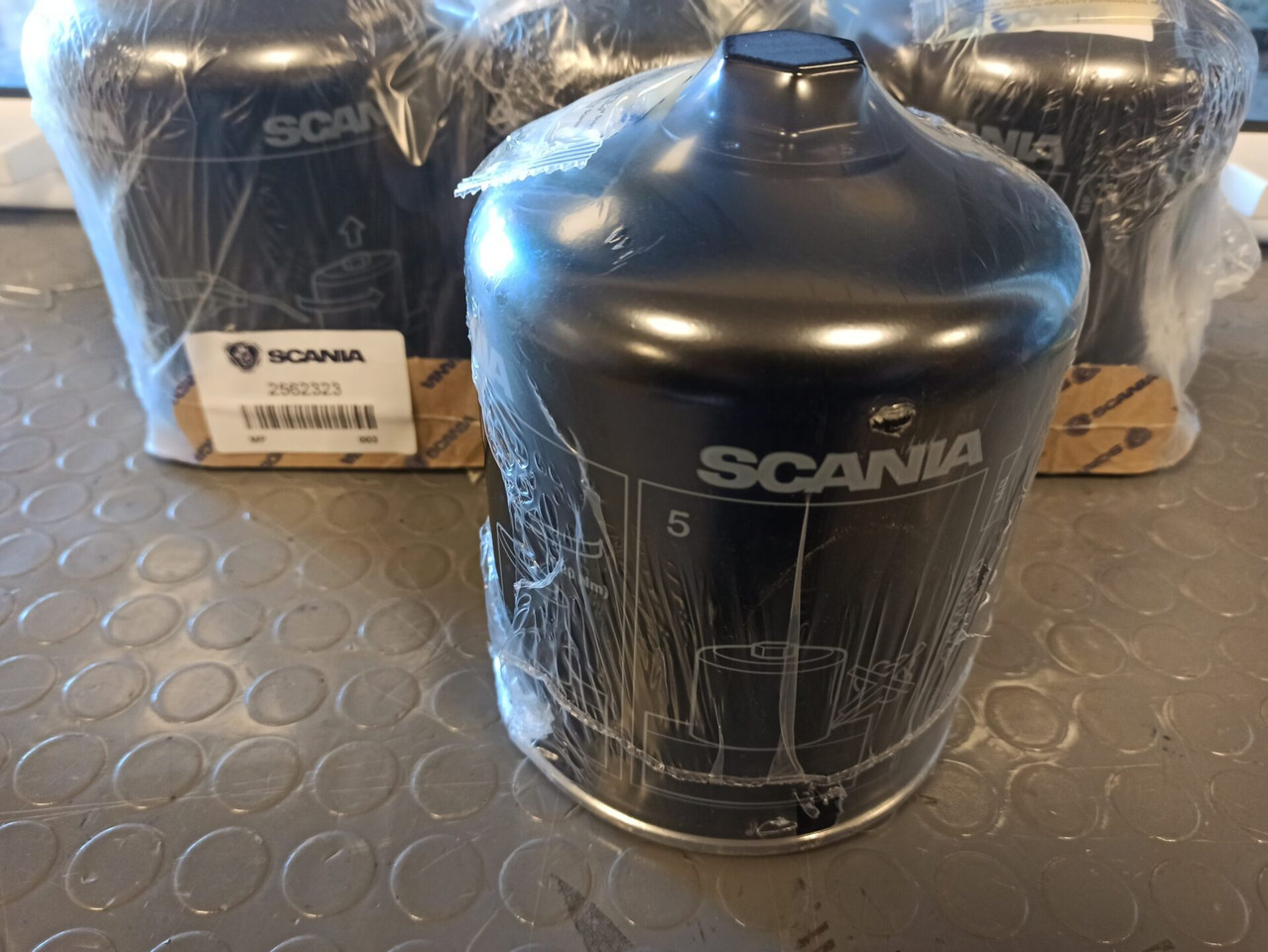 SCANIA APS FILTER 2562323 - Engine and parts for Truck: picture 2 SCANIA APS FILTER 2562323 - Engine and parts for Truck: picture 2