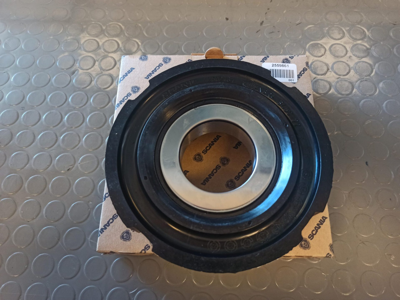 SCANIA SUPPORT BEARING 2559861 - Axle and parts for Truck: picture 1 SCANIA SUPPORT BEARING 2559861 - Axle and parts for Truck: picture 1