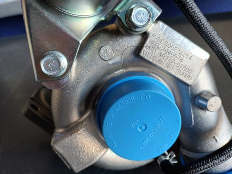 IVECO TURBOCHARGER TD04L 500372214 - Spare parts for Truck: picture 3 IVECO TURBOCHARGER TD04L 500372214 - Spare parts for Truck: picture 3