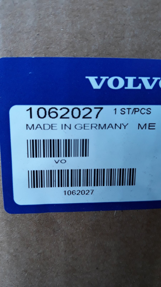 VOLVO STEERING WHEEL 1062027 - Steering wheel for Truck: picture 5 VOLVO STEERING WHEEL 1062027 - Steering wheel for Truck: picture 5