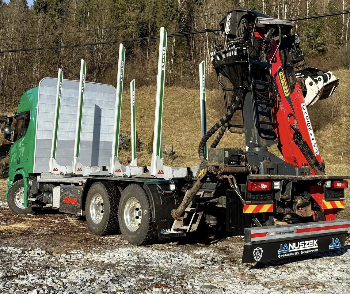 SCANIA R580 - Logging truck, Crane truck: picture 4 SCANIA R580 - Logging truck, Crane truck: picture 4