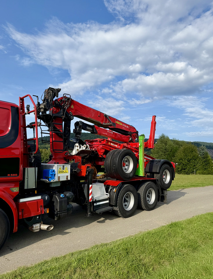 SCANIA R580 - Logging truck, Crane truck: picture 3 SCANIA R580 - Logging truck, Crane truck: picture 3