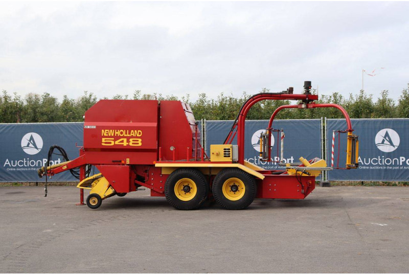 New Holland 548 - Agricultural machinery: picture 3 New Holland 548 - Agricultural machinery: picture 3