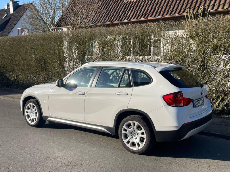 BMW X1 - Sedan: picture 1 BMW X1 - Sedan: picture 1