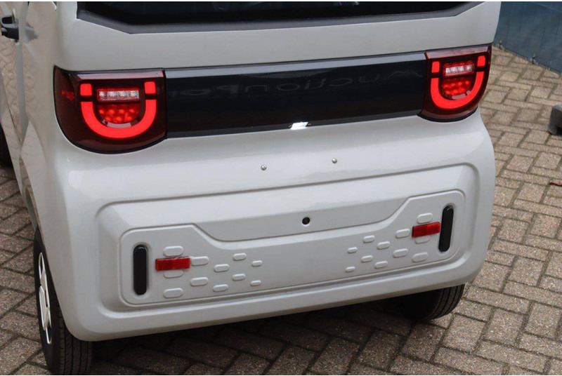 New Sedan BNECOZONE BN602: picture 16