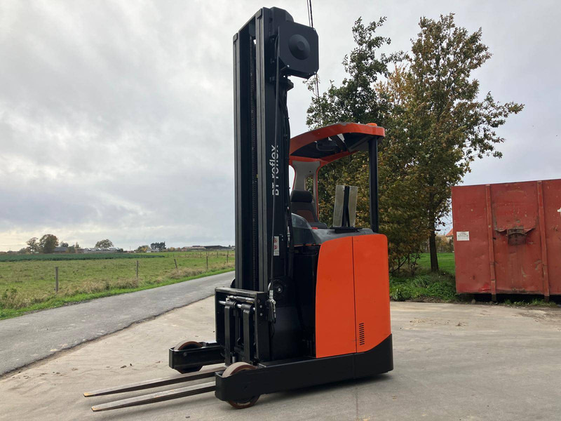 BT RRE 140E - Reach truck: picture 1 BT RRE 140E - Reach truck: picture 1