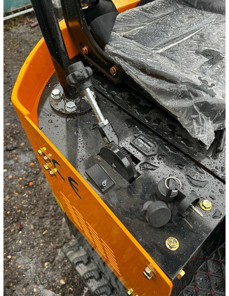 New Mini excavator Beartrac HT10: picture 17