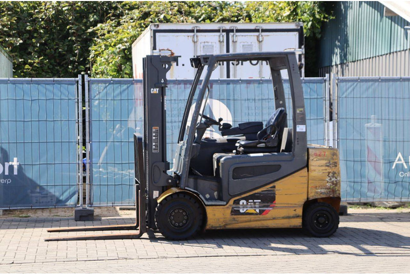 Caterpillar 2EP5000 - Electric forklift: picture 1 Caterpillar 2EP5000 - Electric forklift: picture 1