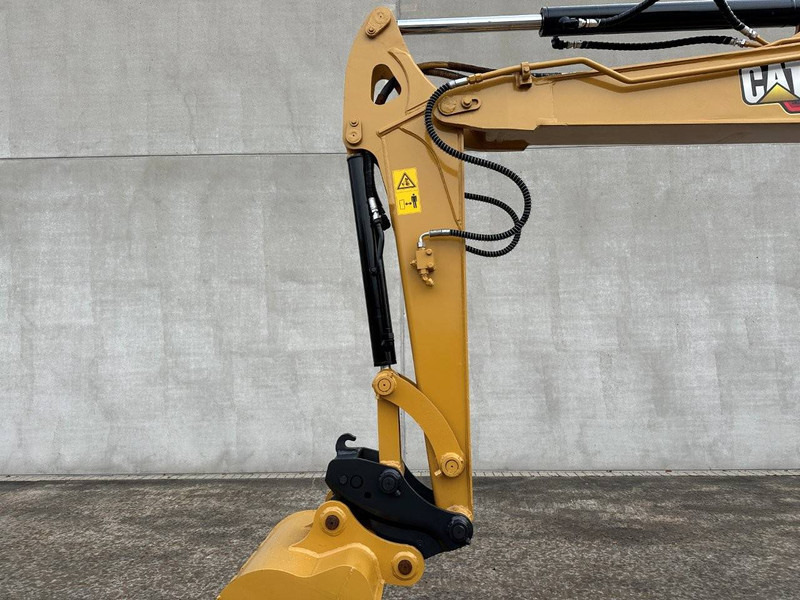 Crawler excavator Caterpillar 305.5E2: picture 11