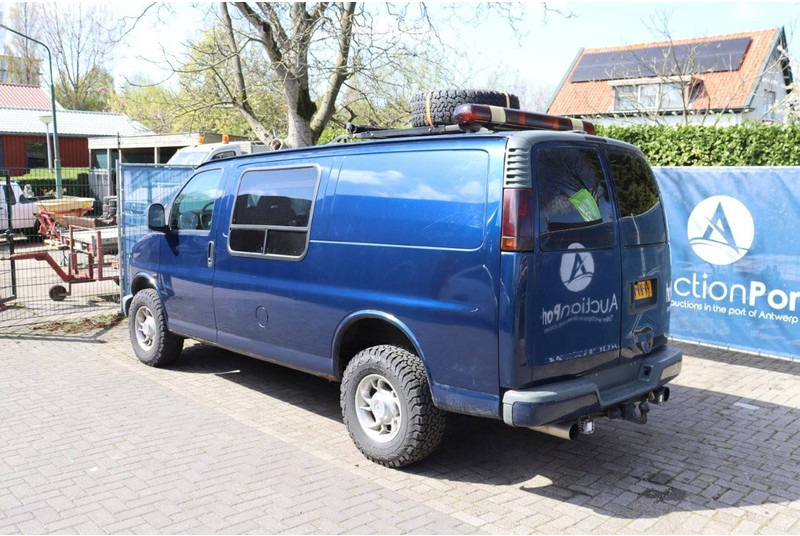 Chevrolet Express 6.5 TD - Panel van: picture 3 Chevrolet Express 6.5 TD - Panel van: picture 3