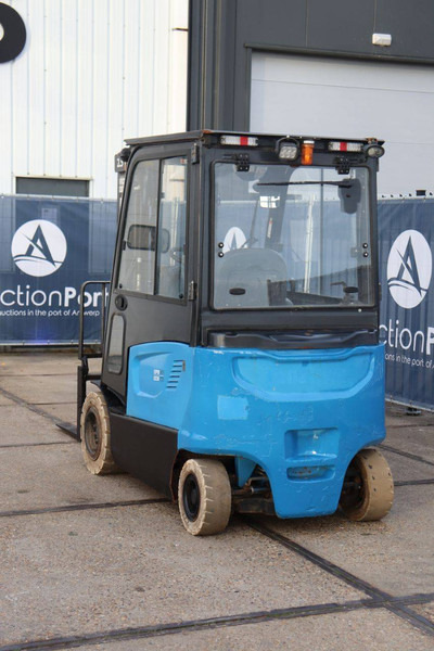 Doosan B25X-7 - Electric forklift: picture 4 Doosan B25X-7 - Electric forklift: picture 4