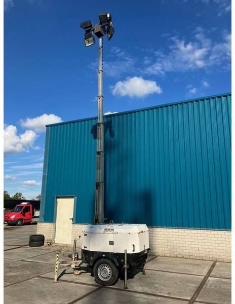 E1C10S G - Lighting tower: picture 2 E1C10S G - Lighting tower: picture 2