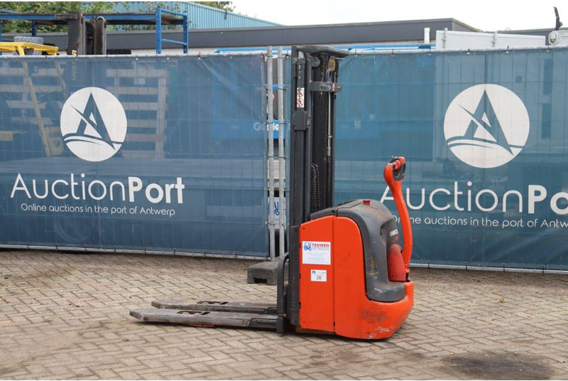 Fenwick L14 AP - Stacker: picture 3 Fenwick L14 AP - Stacker: picture 3