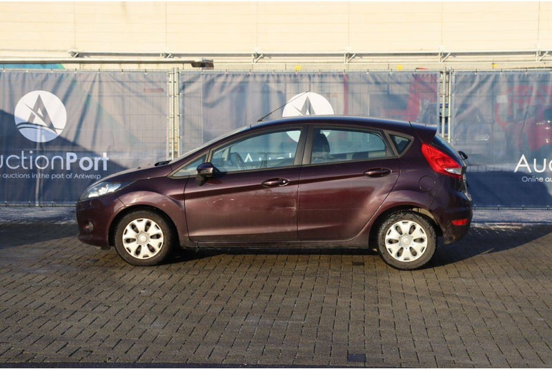 Ford Fiesta ECOnetic - Sedan: picture 2 Ford Fiesta ECOnetic - Sedan: picture 2