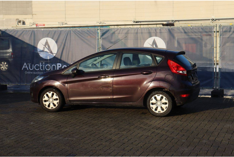 Ford Fiesta ECOnetic - Sedan: picture 3 Ford Fiesta ECOnetic - Sedan: picture 3