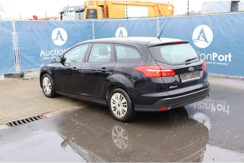 Ford Focus - Sedan: picture 5 Ford Focus - Sedan: picture 5