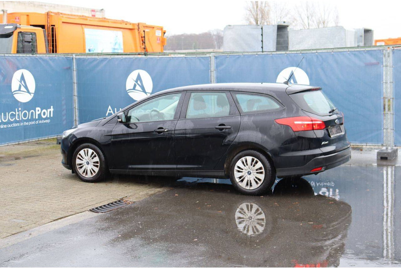 Ford Focus - Sedan: picture 4 Ford Focus - Sedan: picture 4