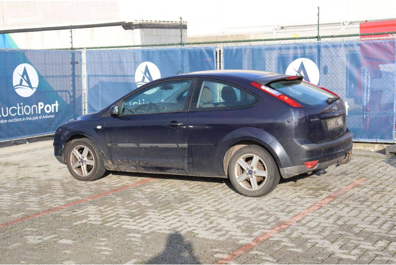 Ford Focus TDCi - Sedan: picture 4 Ford Focus TDCi - Sedan: picture 4