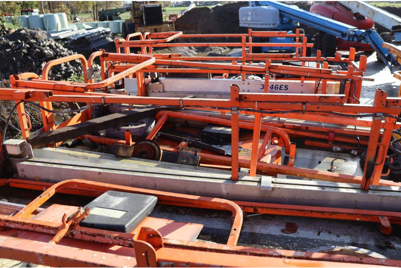 Articulated boom Genie 3246ES: picture 15 Articulated boom Genie 3246ES: picture 15