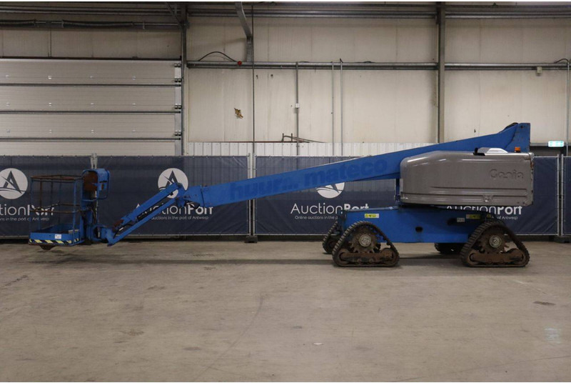 Genie S-45 Trax Crawler - Telescopic boom: picture 2 Genie S-45 Trax Crawler - Telescopic boom: picture 2