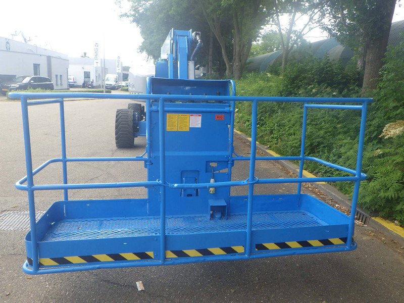 Genie Z-80/60 - Telescopic boom: picture 4 Genie Z-80/60 - Telescopic boom: picture 4