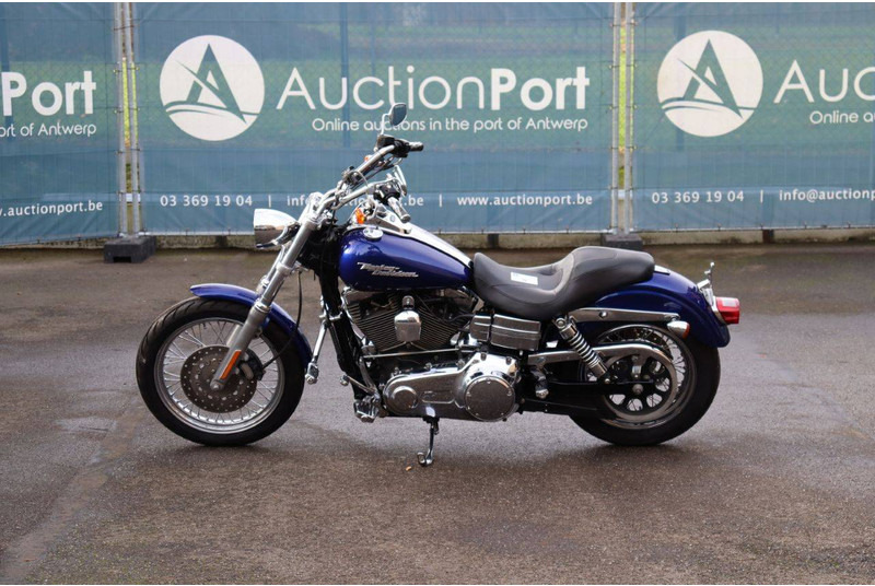 Harley-Davidson Dyna Street Bob - Motorcycle: picture 2 Harley-Davidson Dyna Street Bob - Motorcycle: picture 2