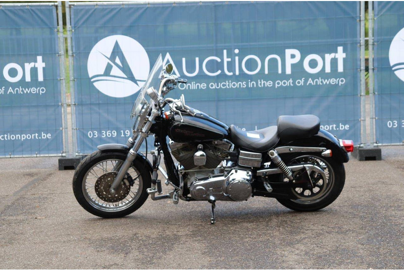 Harley-Davidson Dyna Super Glide - Motorcycle: picture 2 Harley-Davidson Dyna Super Glide - Motorcycle: picture 2