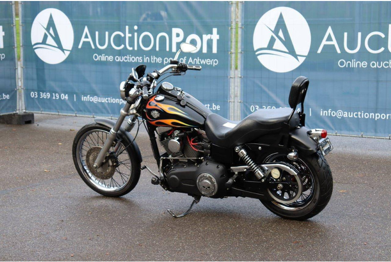 Harley-Davidson Dyna Wide Glide - Motorcycle: picture 3 Harley-Davidson Dyna Wide Glide - Motorcycle: picture 3