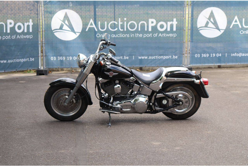 Harley-Davidson Fat Boy - Motorcycle: picture 1 Harley-Davidson Fat Boy - Motorcycle: picture 1