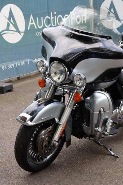 Motorcycle Harley-Davidson Ultra Classic: picture 11 Motorcycle Harley-Davidson Ultra Classic: picture 11