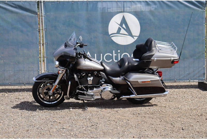 Harley-Davidson Ultra Limited - Motorcycle: picture 1 Harley-Davidson Ultra Limited - Motorcycle: picture 1