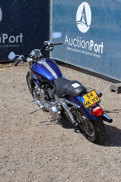 Harley-Davidson XL 1200 C - Motorcycle: picture 4 Harley-Davidson XL 1200 C - Motorcycle: picture 4
