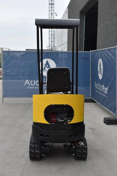 Hightop HT10 - Mini excavator: picture 5 Hightop HT10 - Mini excavator: picture 5