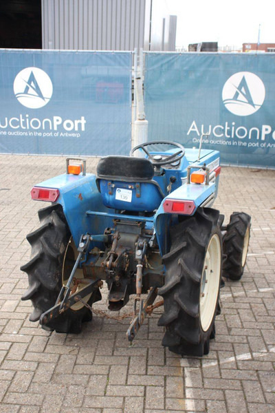 Iseki TU1700F - Farm tractor: picture 5 Iseki TU1700F - Farm tractor: picture 5