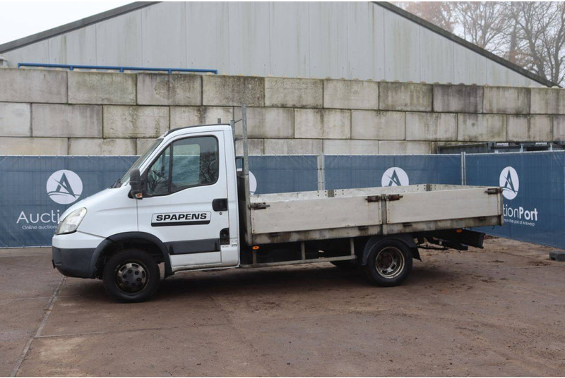 Iveco 50C15 - Dropside/ Flatbed truck: picture 1 Iveco 50C15 - Dropside/ Flatbed truck: picture 1