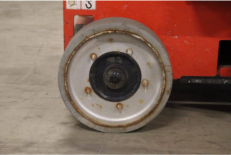 Scissor lift JLG 2646ES: picture 15