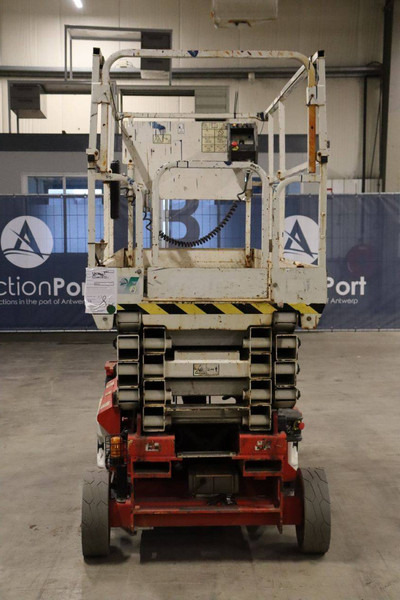 Scissor lift JLG 2646ES: picture 8