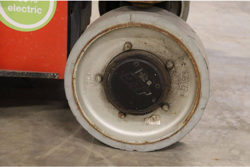 Scissor lift JLG 2646ES: picture 16